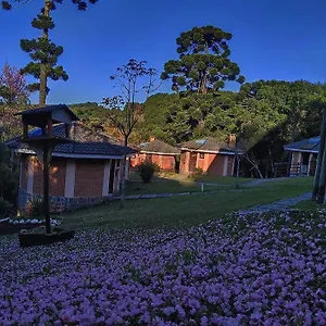 3 Pinheiros Campos do Jordão